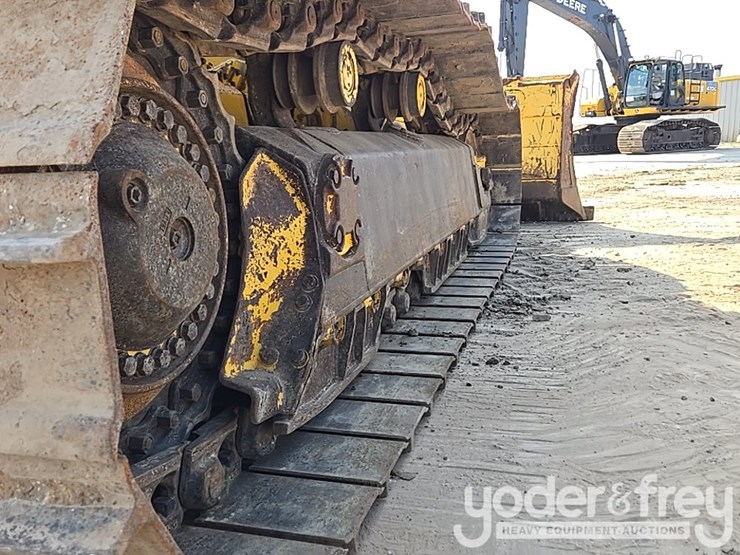 2016-komatsu-d65pxi-18-image-30