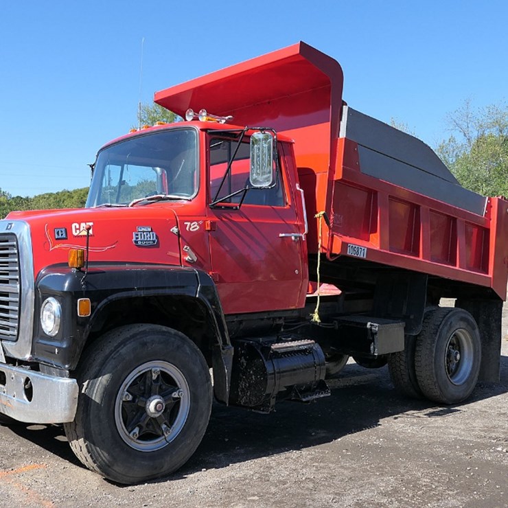 1979 FORD 8000