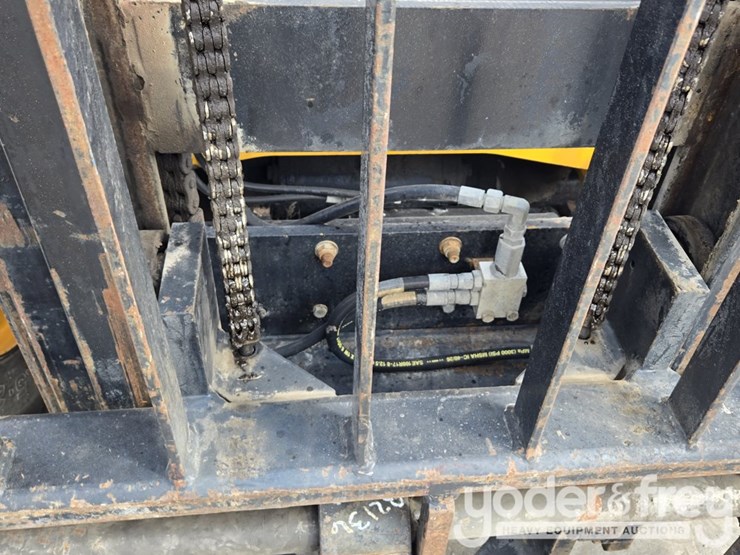 2017-jcb-930-image-30