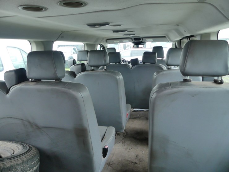 2016-ford-transit-image-5