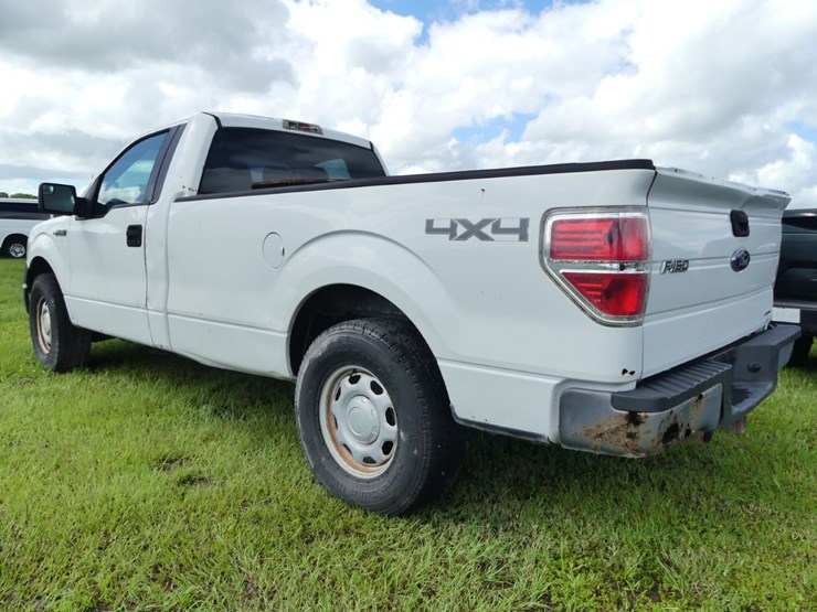 2012-ford-f150-xl-image-4