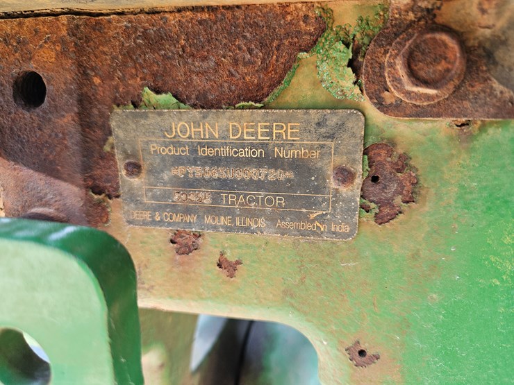 2009-john-deere-5065e-image-19