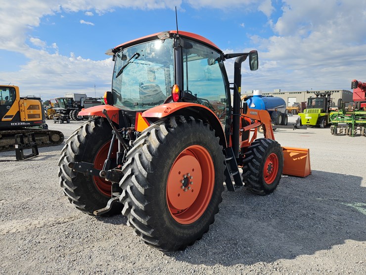 2014-kubota-m135gx-image-19