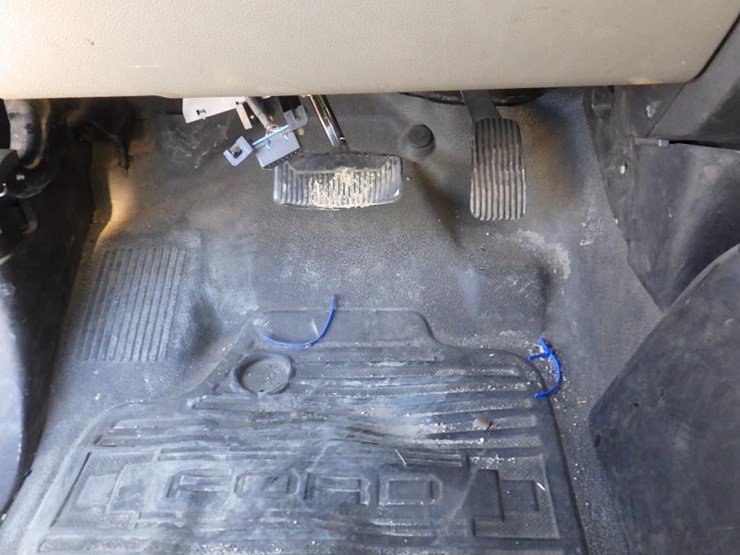 2018-ford-f550-image-29