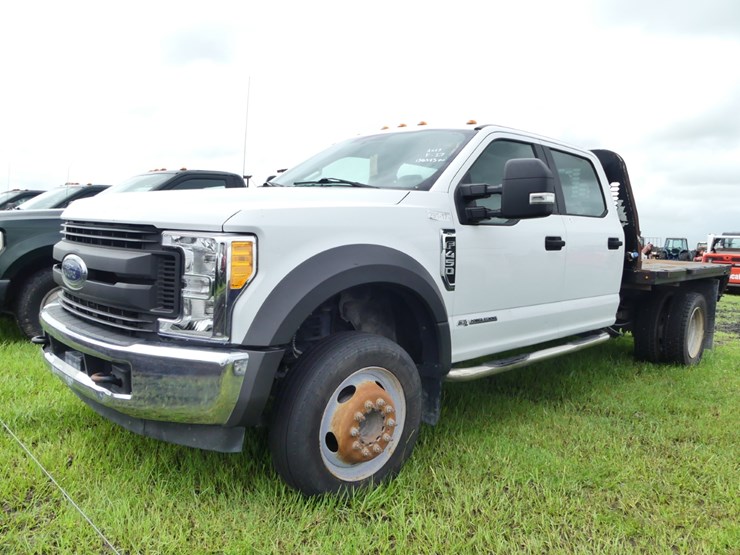 2017-ford-f450-xl-image-2