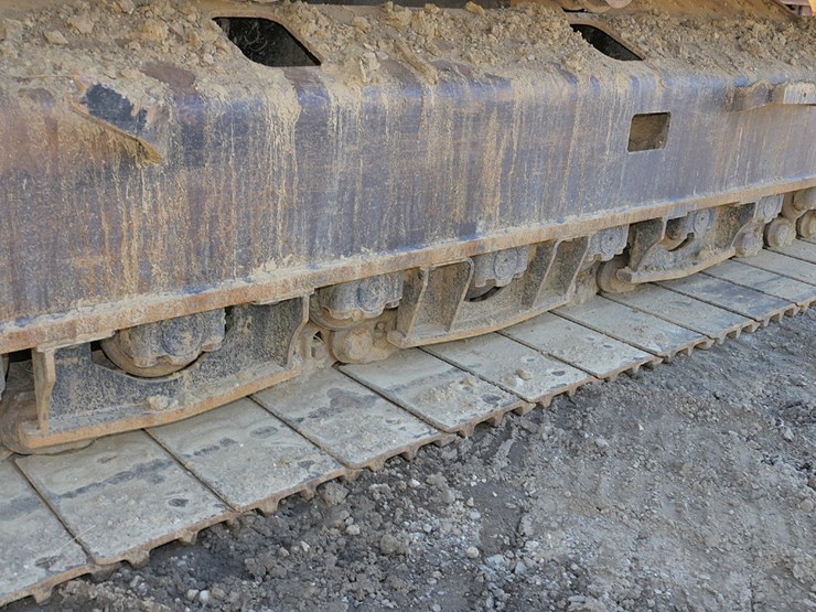 2013-caterpillar-336e-image-26