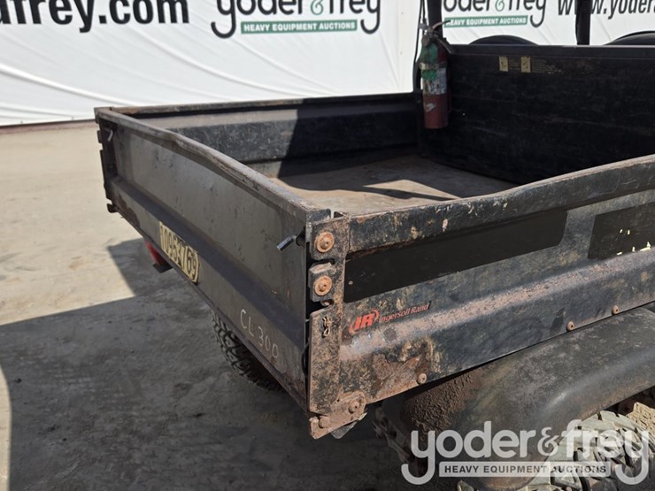 2019-club-car-carryall-1700-image-41