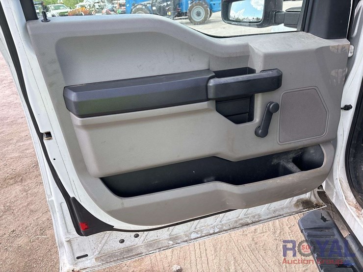 2017-ford-f250-image-11