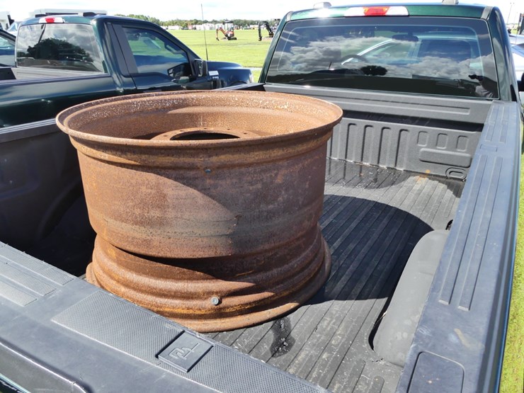 2021-ford-f150-xl-image-5