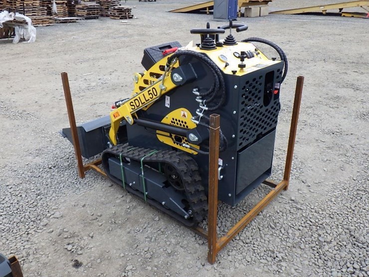 2025-sdlanch-sdll50-skid-steer-tracked-loader-image-2