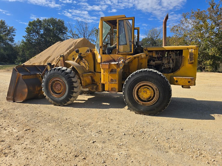 caterpillar-966b-image-12