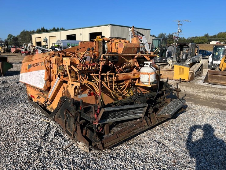 leeboy-8000t-paver-image-3