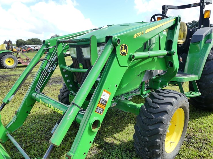 john-deere-4052m-image-10
