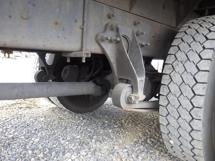2015-international-durastar-4300-image-9