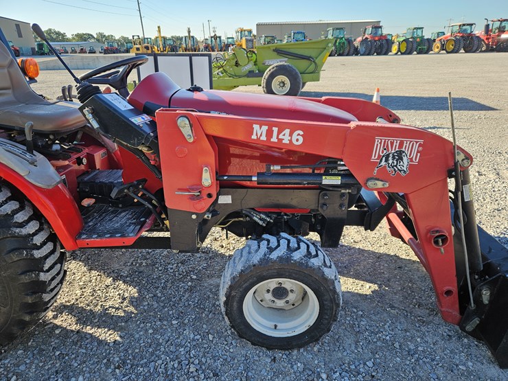 2005-case-ih-dx24-image-19