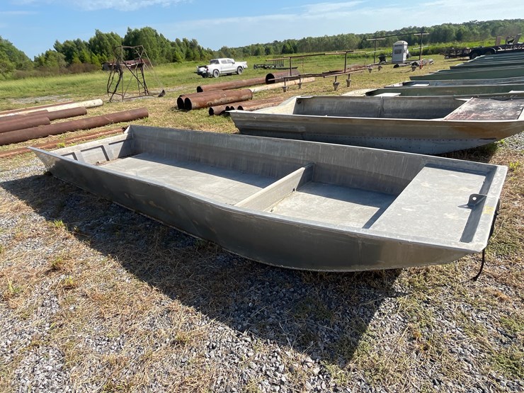 #148-•-alluminum-boat-hull-image-2