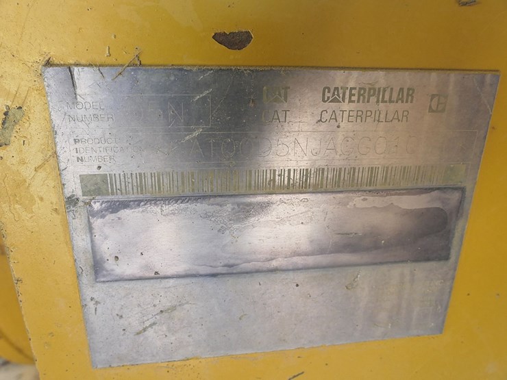 2004-caterpillar-d5n-image-36