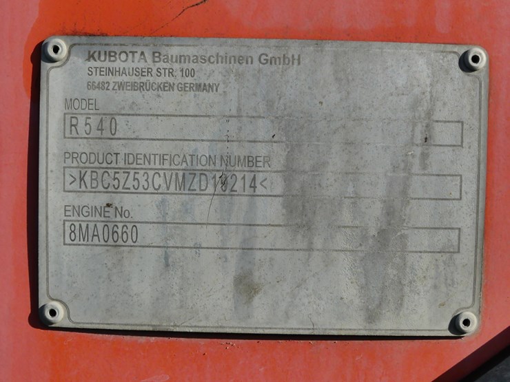 2021-kubota-r540-image-16