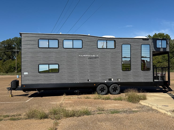 #6895-•-2024-forrest-river-timberwolf-mini-loft-camper-image-7