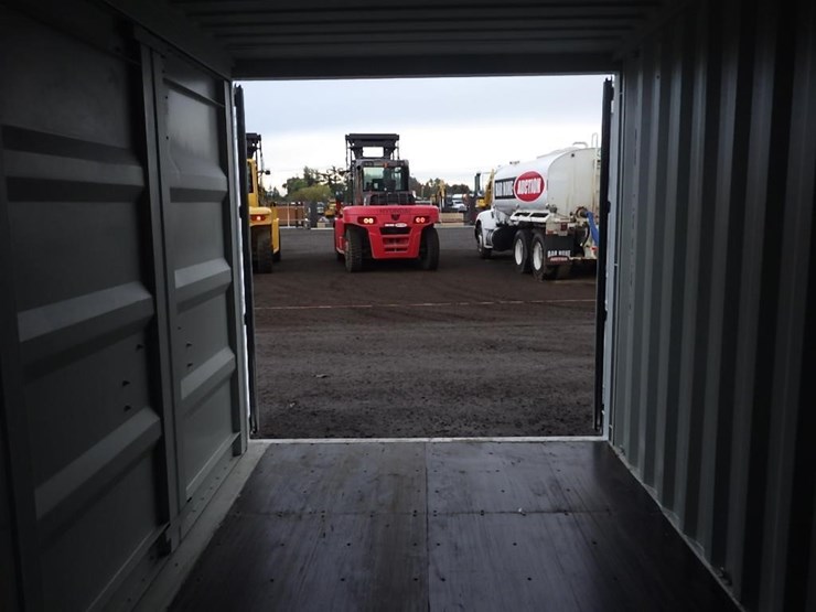 shipping-container-20'l-x-8'6"h-image-14
