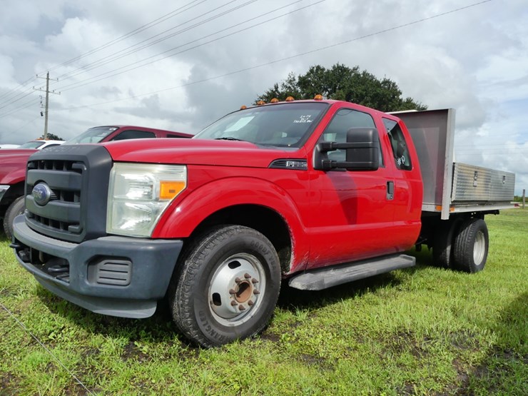 2014-ford-f350-xl-image-1