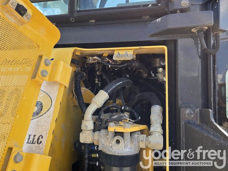 2018-komatsu-d61pxi-24-image-35