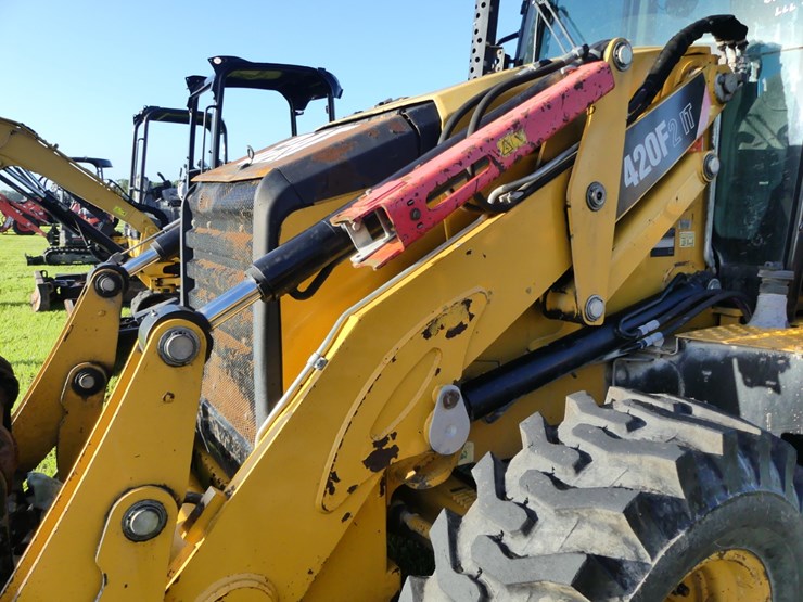 caterpillar-420f2-it-image-5