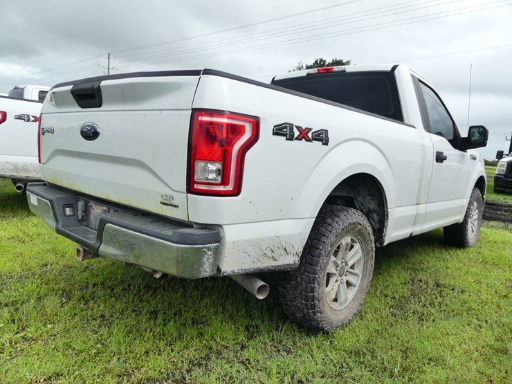2016-ford-f150-xl-image-4