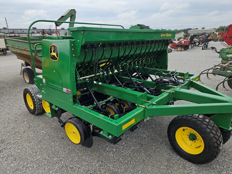 1994-john-deere-750-image-15