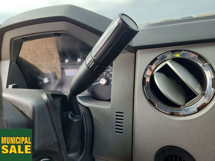 2012-ford-f550-image-11