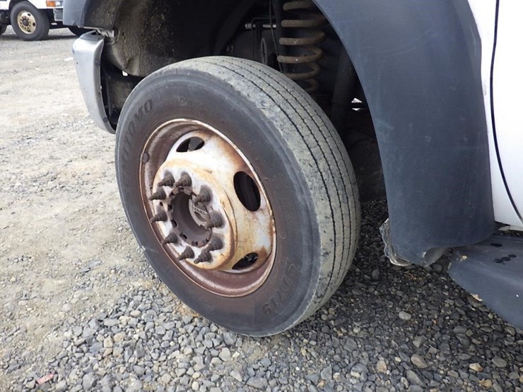 ford-f550-image-13