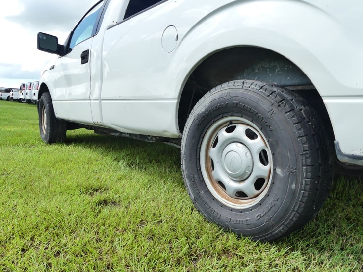 2012-ford-f150-xl-image-7