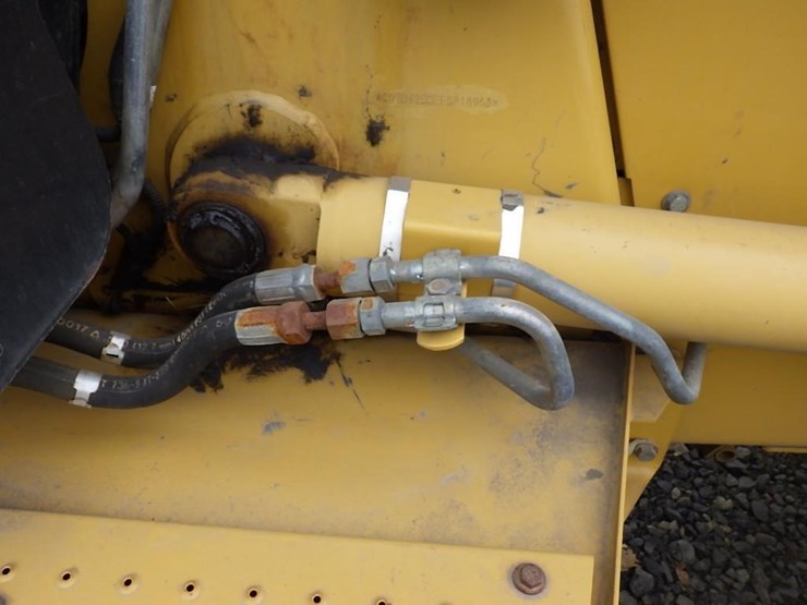 caterpillar-420d-image-30