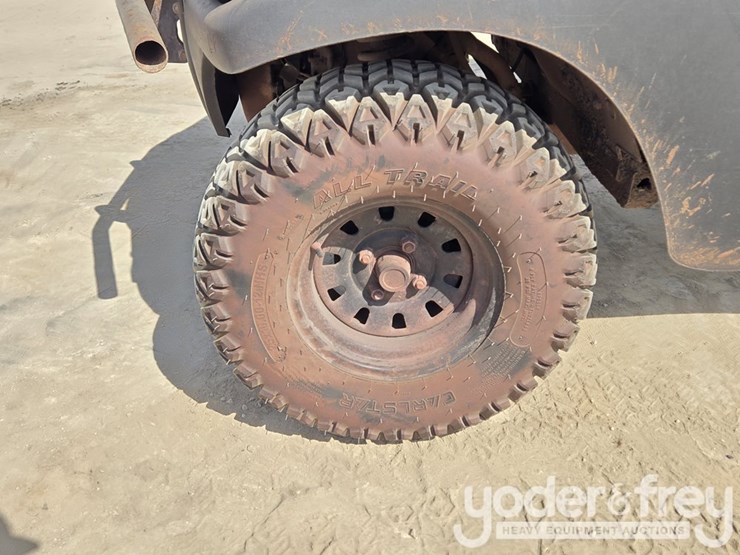 2018-club-car-carryall-1700-image-12