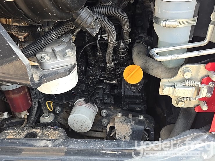 2022-yanmar-vio35-6a-image-44