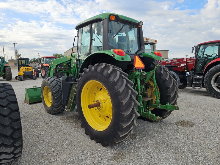 2014-john-deere-6150m-image-14