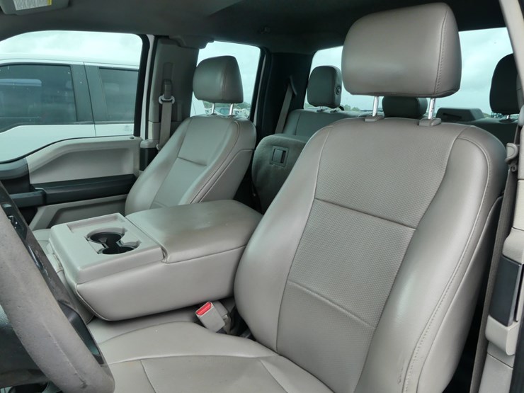2015-ford-f150-xl-image-8