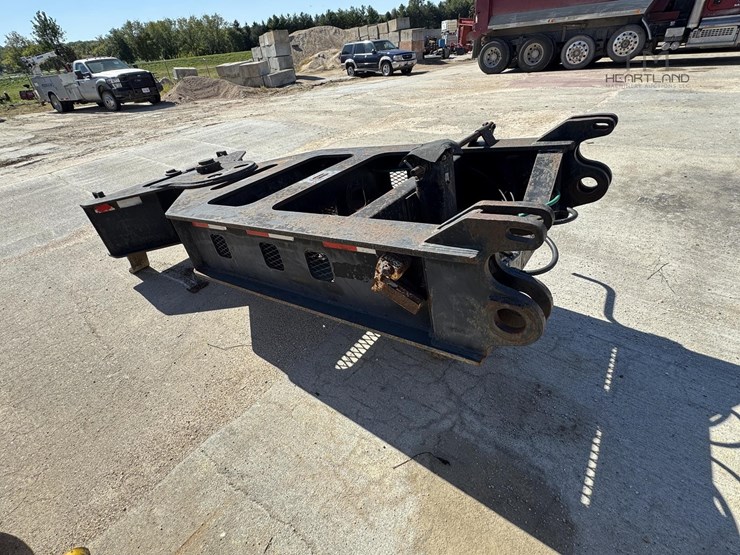 1900-lowboy-trailer-stinger-2502-image-2