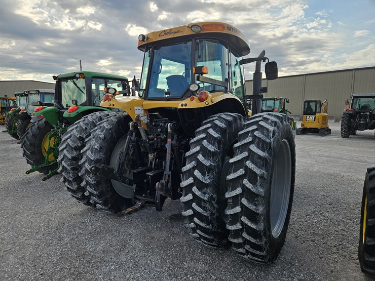 2005-challenger-mt565b-image-5