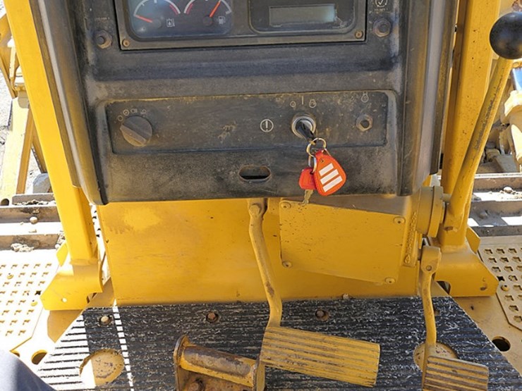1998-caterpillar-d6r-image-29
