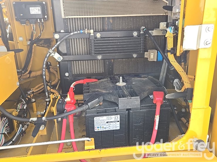 2019-caterpillar-313fl-image-47