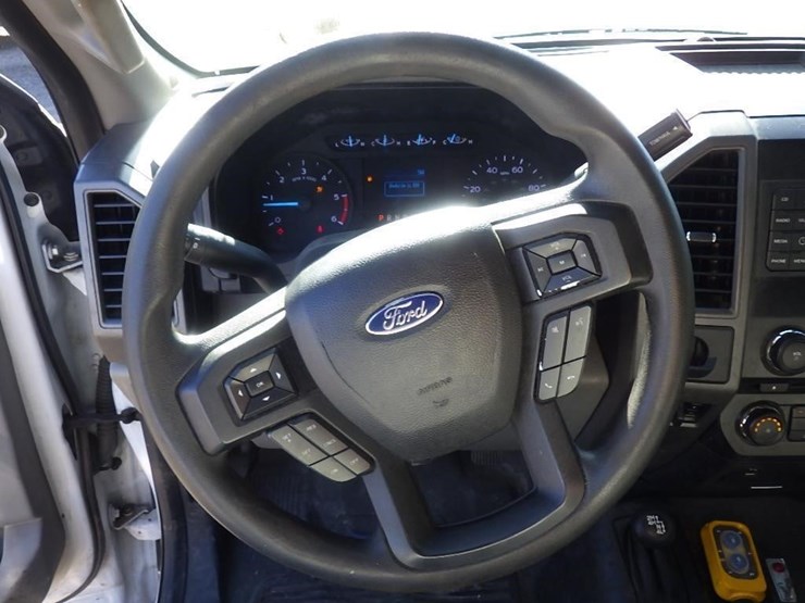 2018-ford-f550-image-24