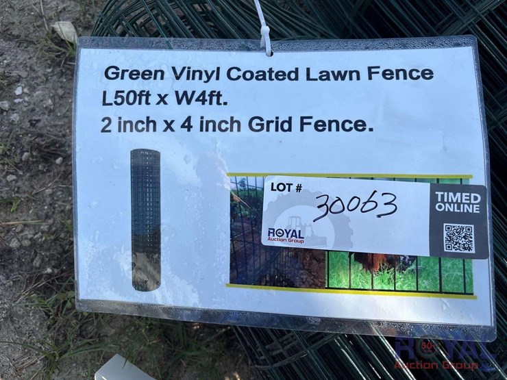 rolls-of-green-vinyl-coated-lawn-fencing-image-1