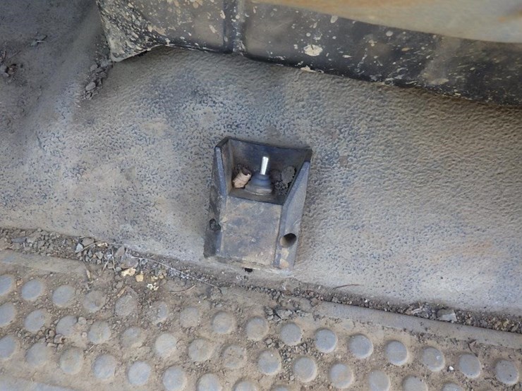 2003-ford-f450-image-18