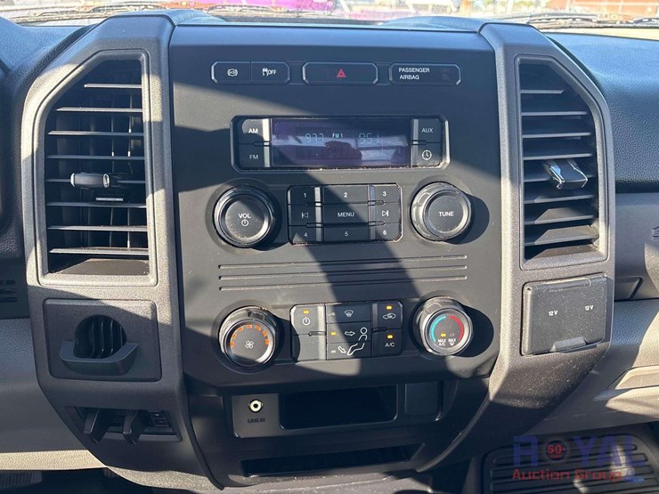 2019-ford-f350-image-11