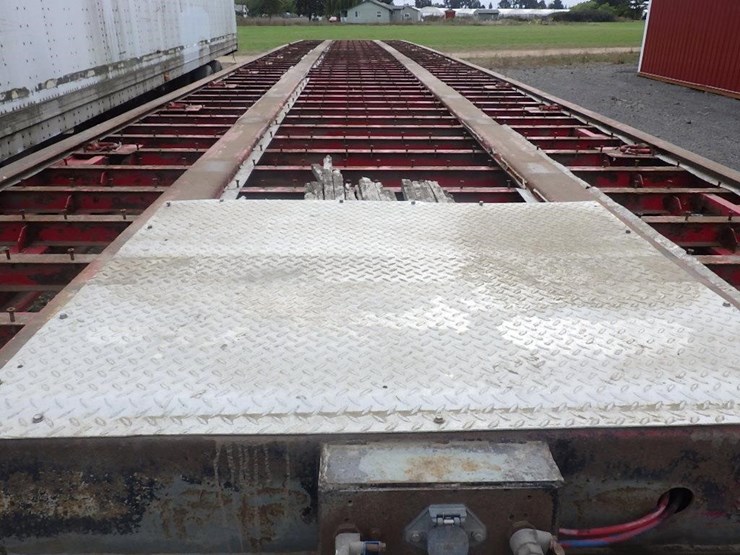 52'-4-axle-flatbed-trailer-image-7
