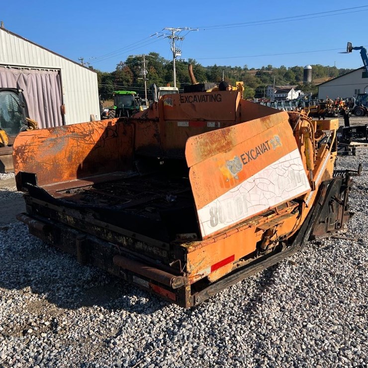 LeeBoy 8000T Paver