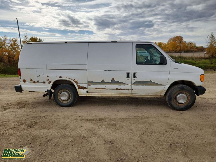 2006-ford-cargo-image-7