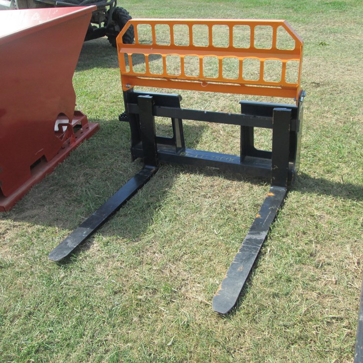 #45 • Land Honor 42" Skid Steer Forks Inv # 29736