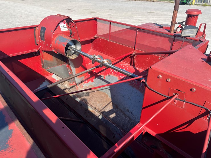 1990-case-ih-1660-image-6